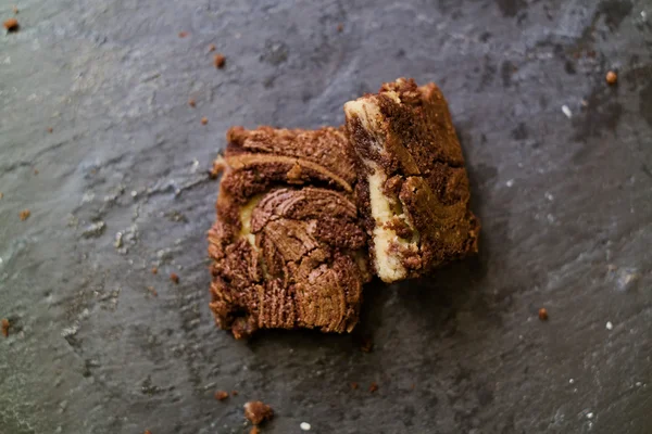 Mermer Kek Kek taş koyu arka plan kayrak