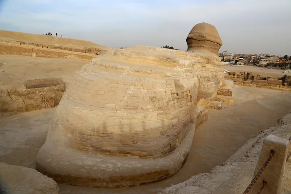 Büyük Sfenks arkasında, Giza, Mısır