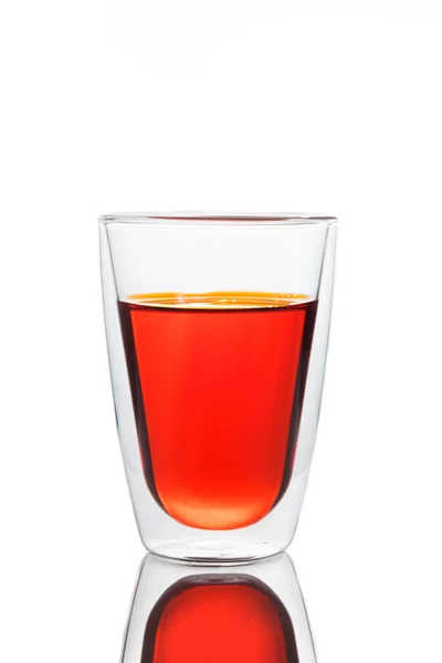 Vaso de agua roja —  Fotos de Stock