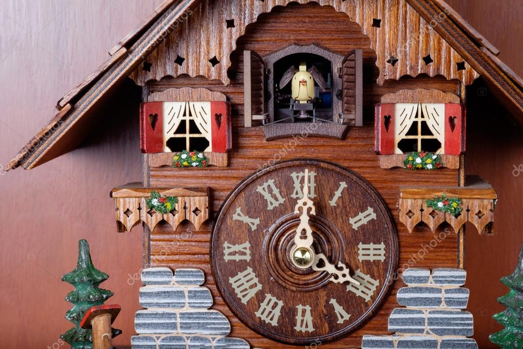 Engstler часы с кукушкой. часы hubert herr с кукушкой 2708. часы прохождения it takes two. старые настенные часы с кукушкой. инскрипшен часы с кукушкой комбинация.