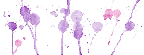 Фиолетовые акварельные брызги и пятна на белом фоне. Чернильная живопись. Ручной рисунок. Абстрактное акварельное искусство . — стоковый вектор