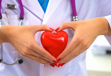 Bilinmeyen kadın doktor izole stetoskop ile yakın çekim