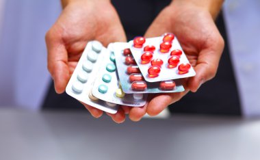 Doktor hasta el haplarla tutar