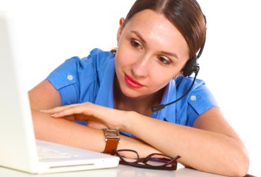 Dost canlısı kadın yardım hattı operatörünün parlak resmi