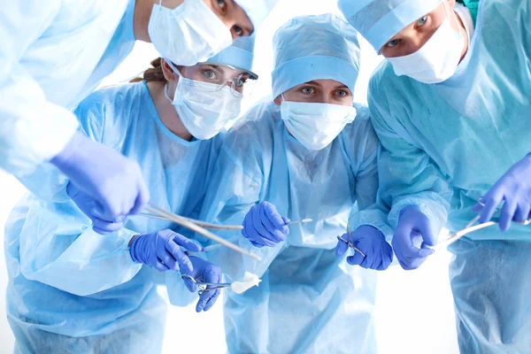 A team of talented surgeons to perform the operation — Stock Photo, Image