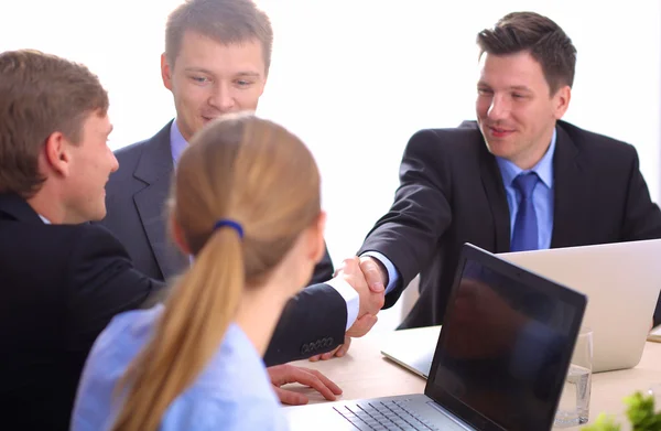 Geschäftstreffen - Manager bespricht Arbeit mit Kollegen — Stockfoto