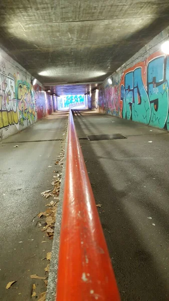 Italië Milaan Straatkunst Tunnel Communiceren Door Middel Van Kunst Van — Stockfoto