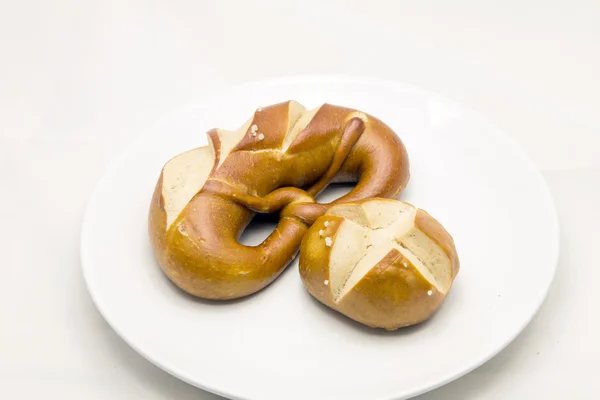 Pretzel grote en Pretzel rool — Stockfoto