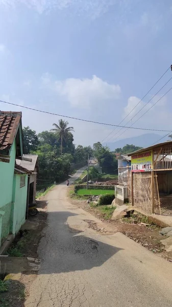 Cikancung Java Ocidental Indonésia Junho 2021 Foto Estrada Descendente Área — Fotografia de Stock