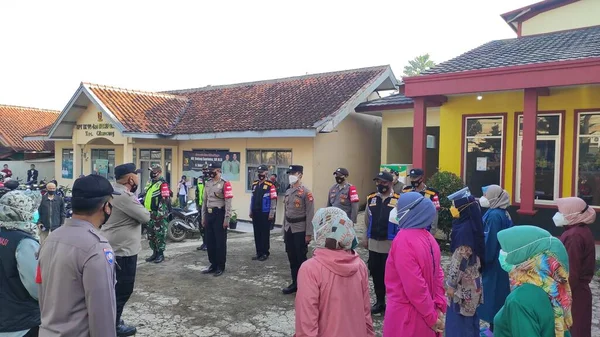 Cikancung Jawa Zachodnia Indonezja Czerwca 2021 Zdjęcie Policyjnej Odprawy Sektorze — Zdjęcie stockowe