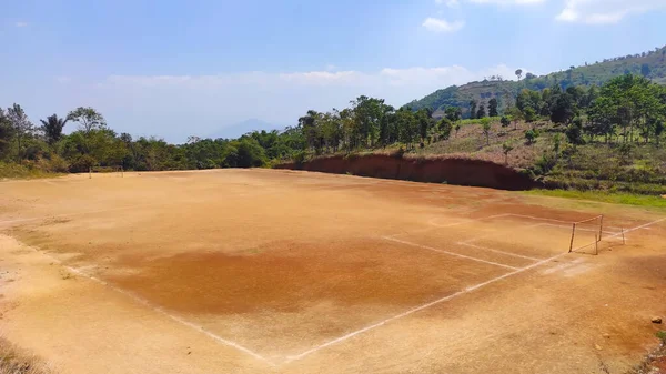 Foto Desenfocada Campo Fútbol Muy Grande Una Colina Área Cikancung — Foto de Stock