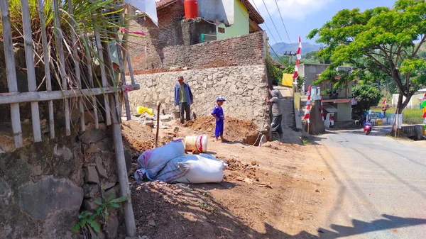 Cikancung West Java Endonezya Ağustos 2021 Cikancung Bölgesinde Inşaatında Çalışan — Stok fotoğraf