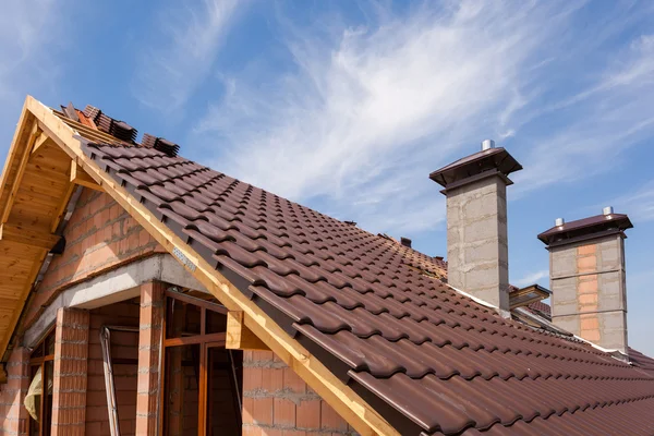 Nowy naturalny dach dachówka wzór zbliżenie — Zdjęcie stockowe