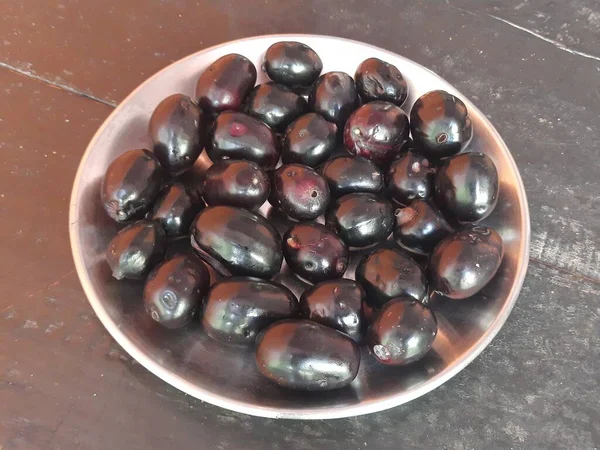 Syzygium Cumini Buah Tumbuhan Ini Adalah Tumbuhan Berbunga Dari Familia — Stok Foto