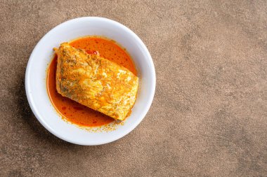 Padang, Batı Sumatera, Endonezya 'dan körili balık.