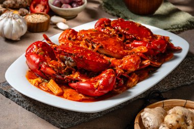 Yengeç soslu padang (Endonezya Kepiting Saus Padang). Acılı ve baharatlı Padang soslu yengeç..