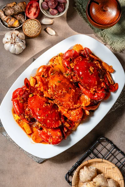 Yengeç soslu padang (Endonezya Kepiting Saus Padang). Acılı ve baharatlı Padang soslu yengeç..