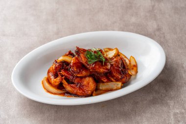 Tereyağı soslu karides (Endonezya: udang saus mentega)