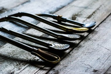 Grupo de bombillas para dostum. Arjantin 'deki Infusin Uruguaya