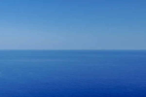 Ebenes Meer Horizont Ohne Wolken Schiffe Menschen Olny Water Und — Stockfoto