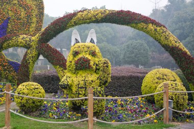 Tavşan çim figürü