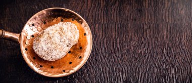 Şekerli ya da tarçınlı kızarmış ekmek, bir dilim altın, bir dilim kuzu, yumurtalı ekmek, yumurtalı ekmek, Fransız tostu, 