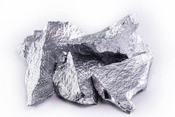 кремниевая руда, химический элемент, используемый в электронной промышленности