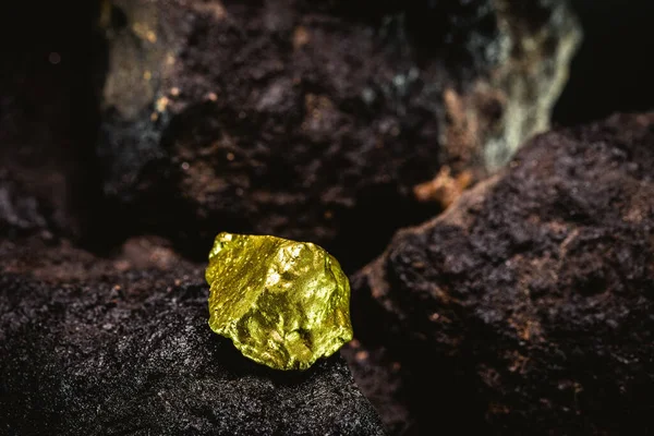 Rough Gold Gold Stone Gold Mine Hidden Treasure — Foto de Stock