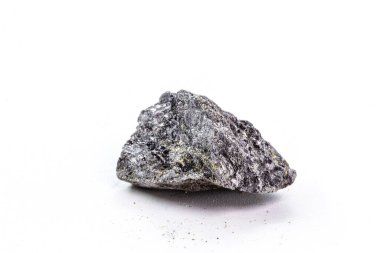 Grafit cevheri, metalürji endüstrisi için kırıcı tuğla yapımında kullanılır.