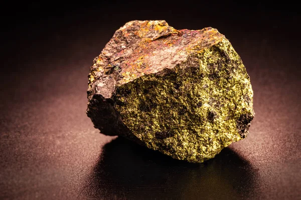 Minerale Calcopirite Più Comune Rame Solfuro Ferro Natura Minerale Principale — Foto Stock