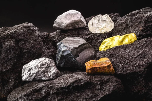 Piedras Naturales Brasil Oro Plata Diamantes Bruto Hematita Concepto Extracción — Foto de Stock