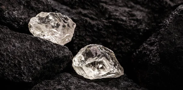 Quartz Gemstone Semi Precious Gem Mine Jewelry Escaping Concept — Stock Photo, Image