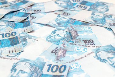 100 Brezilyalı gerçek banknot, Brezilya parası, 100 banknot, ödül ya da ödeme konsepti