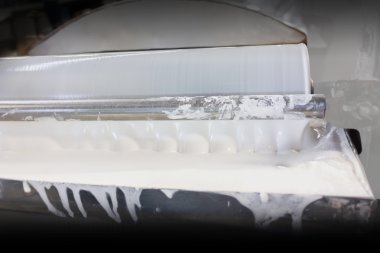 Pirinç un ve su karışımı, şehriye yöntemi yordamı