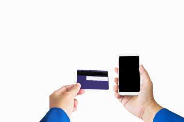 İzole el kredi ya da banka Atm kartı ve akıllı telefon 