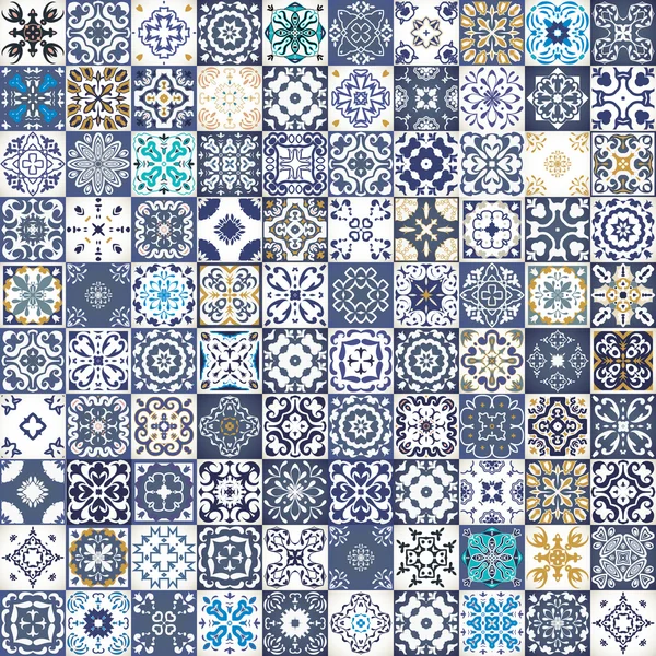 Gorgeous floral patchwork design. Colorful Moroccan or Mediterranean square tiles, tribal ornaments. For wallpaper print, pattern fills, web background, surface textures.  Indigo blue white teal aqua — Stock Vector