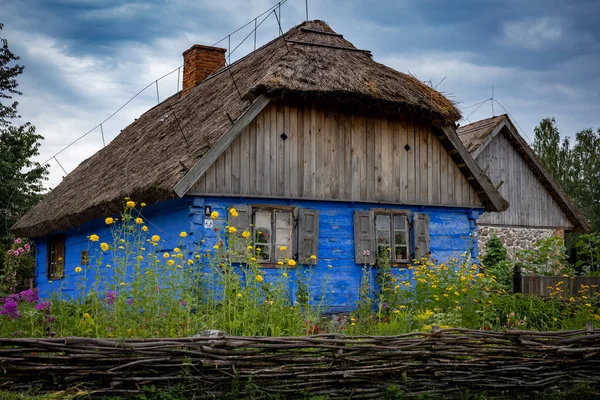 Sierpc Poland Липня 2021 Красивий Традиційний Синій Дерев Яний Будинок — стокове фото