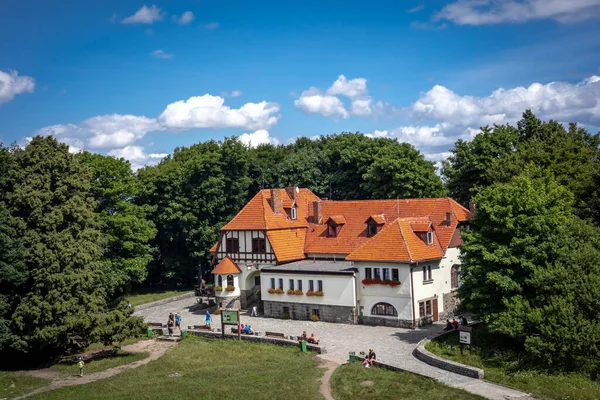 Sleza Poland August 2021 Roman Zmorski Tourist Mountain House Surrounded — Stock Photo, Image