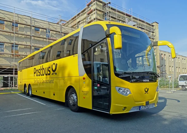 Bus scania omniexpress von postbus in chemnitz — Stockfoto