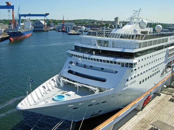 Cruise ship MSC Opera in Kiel (Germany) — Stock Photo, Image