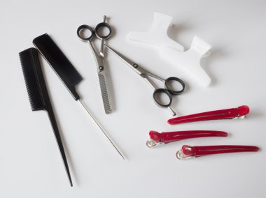 salonların araçları makas tarak klipler
