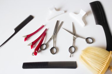 salonların araçları makas tarak klipler