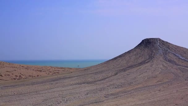 Vulcani fangosi a Qobustan, Azerbaigian . — Video Stock