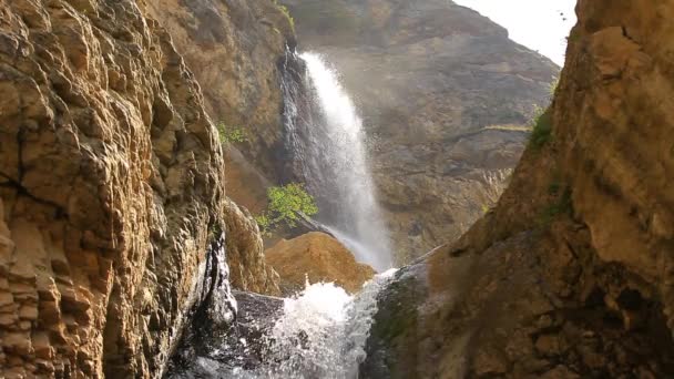 Natural beauty in nature. beautiful waterfall cascades over cliff Laza, Guba, Azerbaijan. — Stock Video