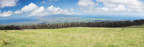 View of the plain between Kahului and Maalaea Bay — Stock Photo, Image