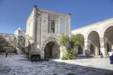Sultan Han Kervansaray içinde