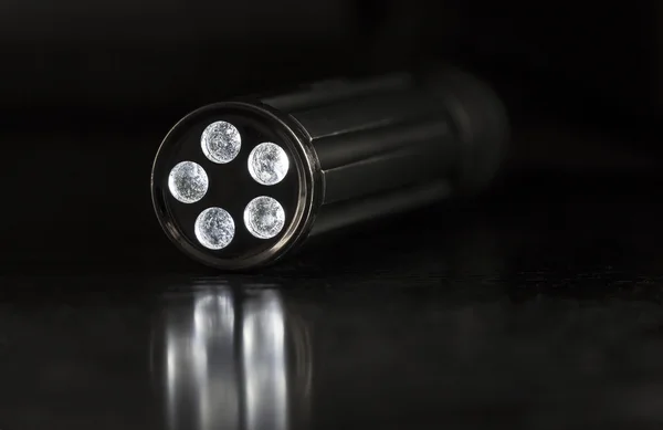 Lanterna LED de mão — Fotografia de Stock