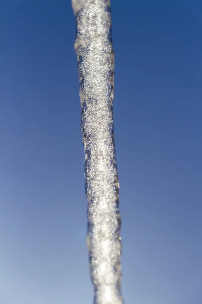 Teil eines großen Eiszapfens — Stockfoto