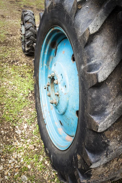 Kerekek mezőgazdasági traktor — Stock Fotó