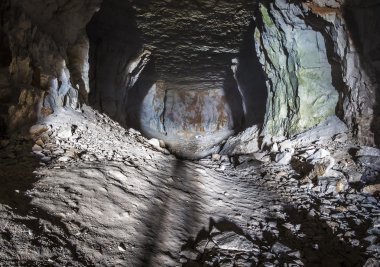 Terk edilmiş kireçtaşı ADIT